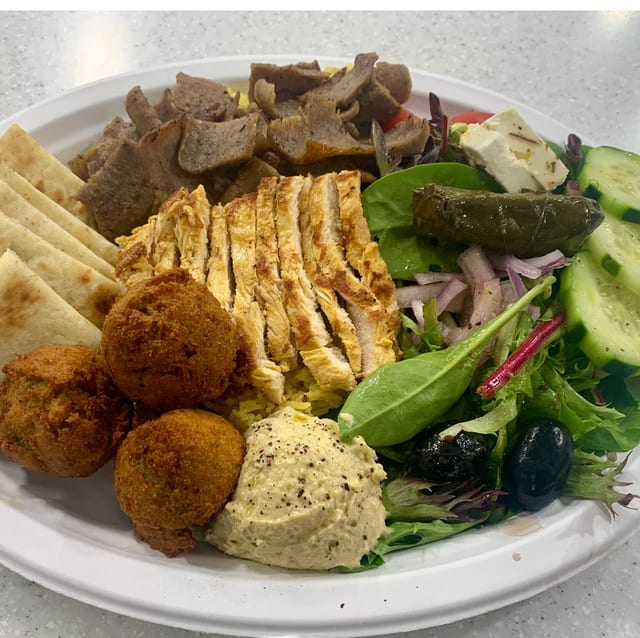 OLIVE'S Sampler Platter.